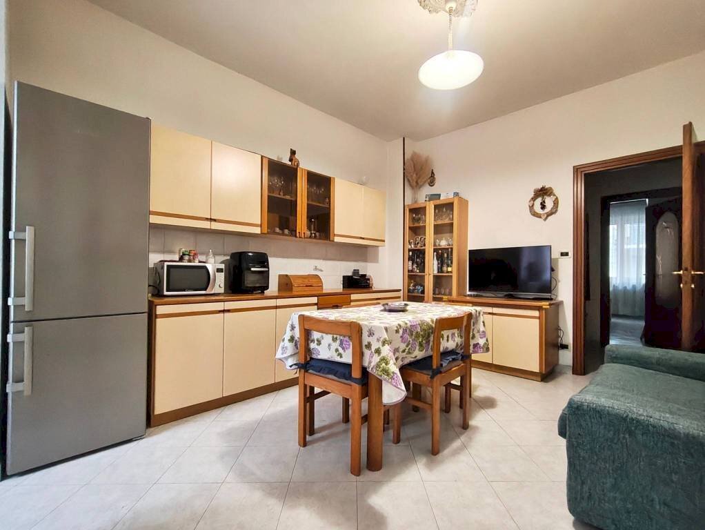 Tinello - Three-room apartment via Giosuè Carducci, 8, Moncalieri - photo 2