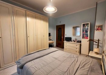 Camera da letto - Trilocale via Giosuè Carducci, 8, Moncalieri - foto 8