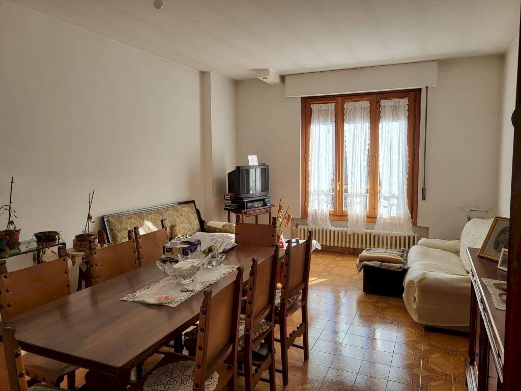 Soggiorno - Appartamento via Aldo Moro, Castiglione dei Pepoli - foto 1