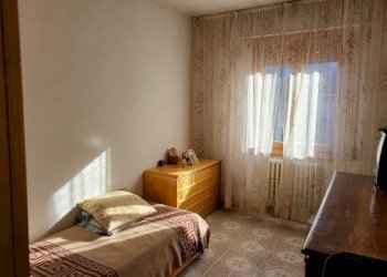 Camera da letto - Appartamento via Aldo Moro, Castiglione dei Pepoli - foto 5