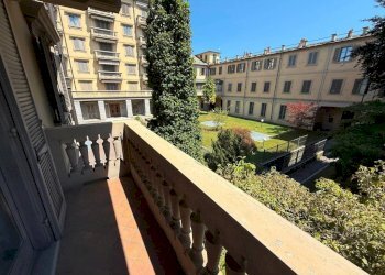 Balcone - Quadrilocale piazza Giuseppe Garibaldi, Pinerolo - foto 8