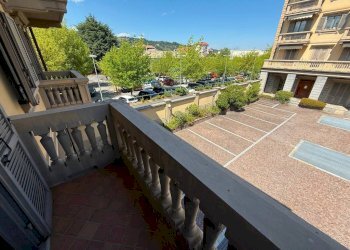 Balcone - Four-room apartment piazza Giuseppe Garibaldi, Pinerolo - photo 13
