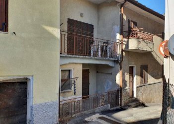 Facciata - Casa indipendente via della Selva, Fenestrelle - foto 2