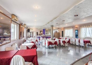 Interno non residenziale - Negozio via Scarpanto, Genova (zona Pegli) - foto 4