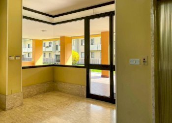 Interno palazzo - Quadrilocale Cuneo (zona Donatello) - foto 7