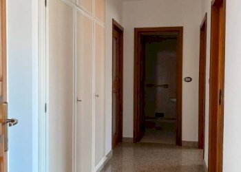 Corridoio - Quadrilocale Cuneo (zona Donatello) - foto 11