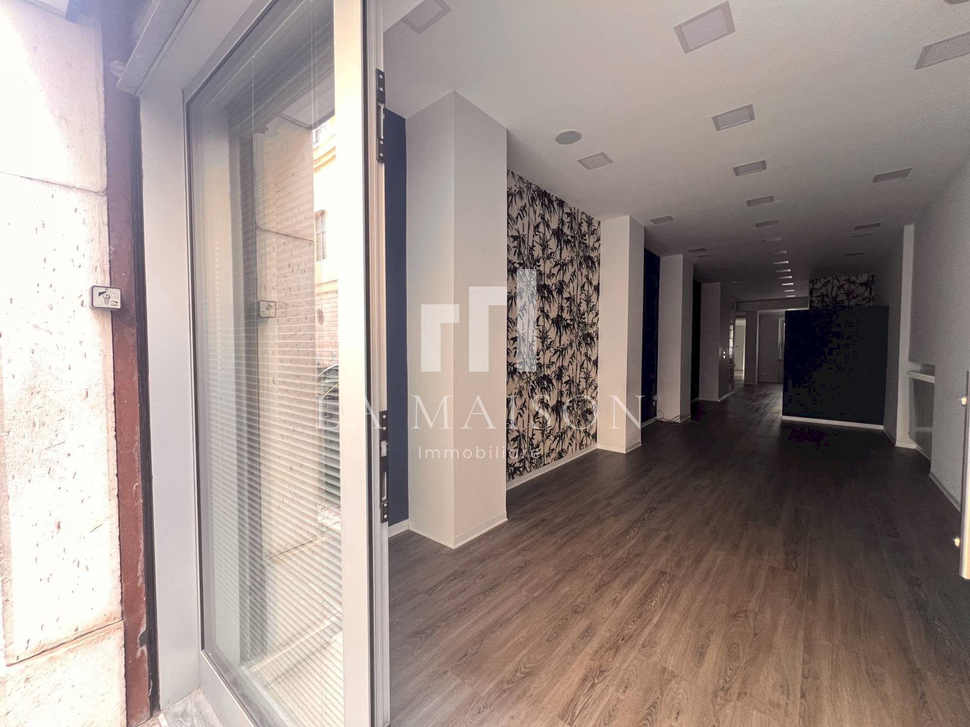 Foto 2 - Commercial Premises Via Veneto
 
40, Campobasso - photo 2