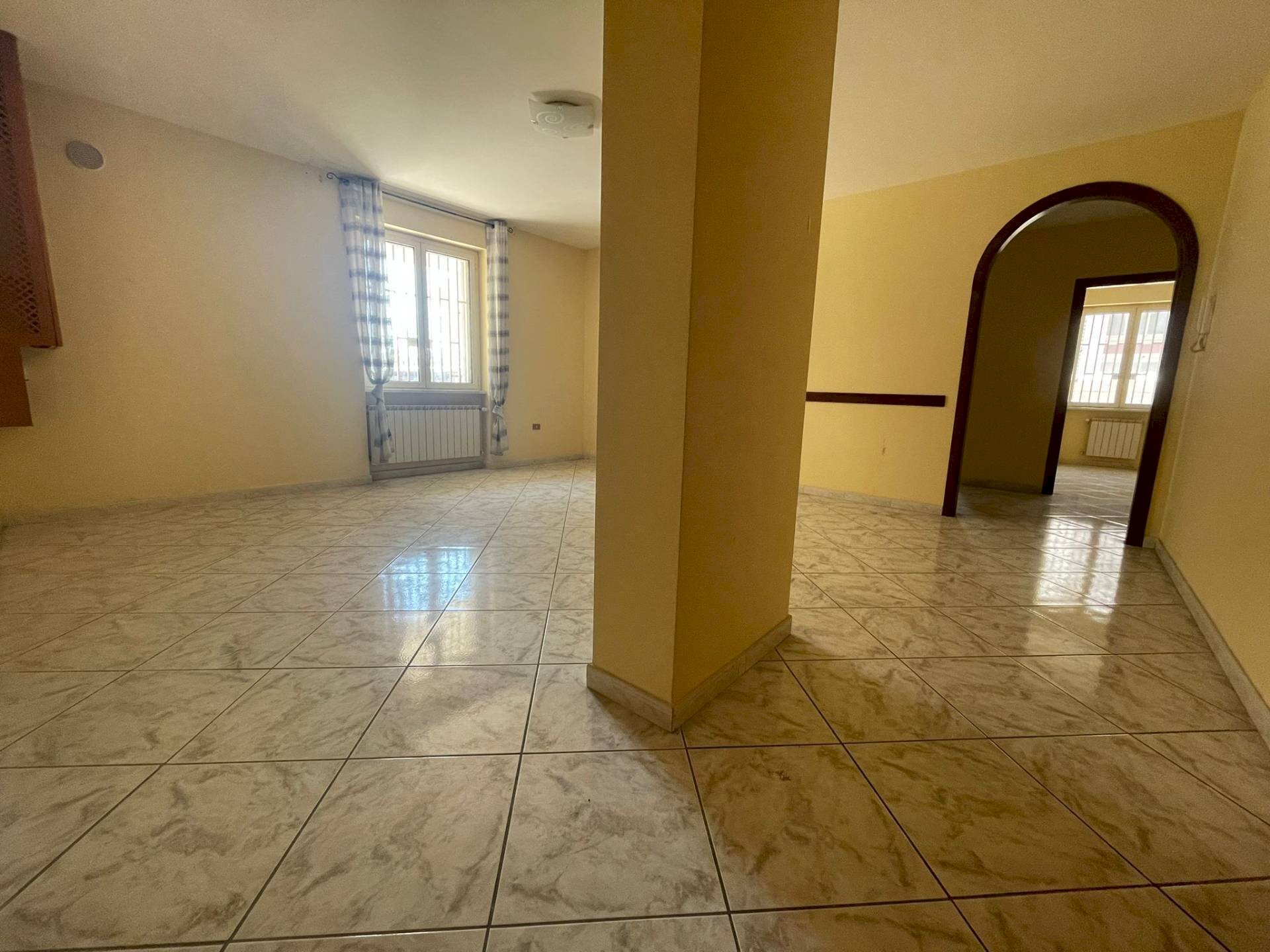 Foto 2 - Three-room apartment Via Marandola
 
33, San Prisco - photo 2