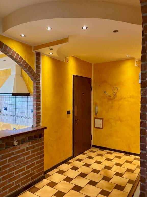 Ingresso - Quadrilocale via Vittorio Veneto, 37, San Secondo di Pinerolo - foto 2