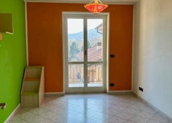 Camera da letto - Quadrilocale via Vittorio Veneto, 37, San Secondo di Pinerolo - foto 23