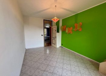 Camera da letto - Quadrilocale via Vittorio Veneto, 37, San Secondo di Pinerolo - foto 25