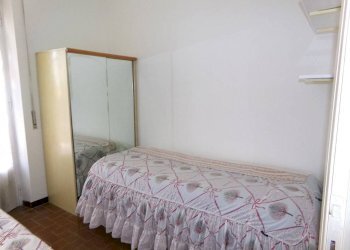 Camera da letto - Three-room apartment via Ardeatina, 475, Anzio - photo 22