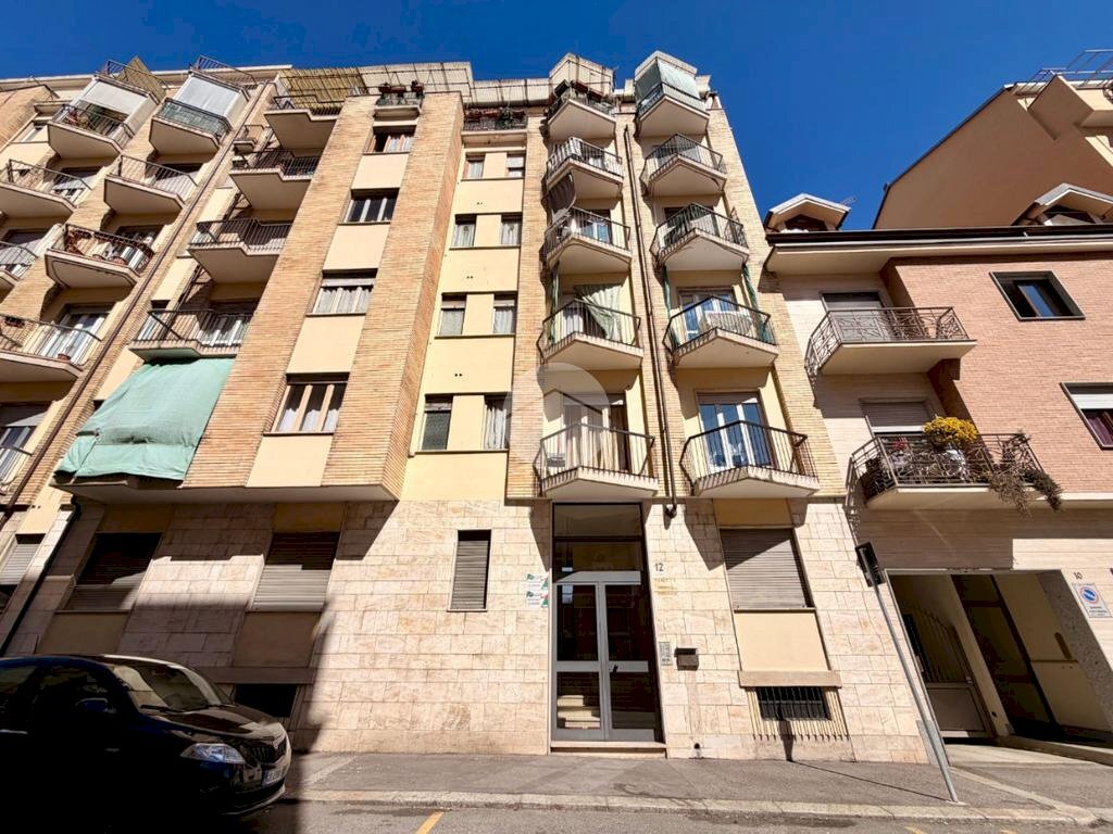 Two-room apartment Via Gaspare Gorresio, Torino (neighborhood Lucento) - photo 1