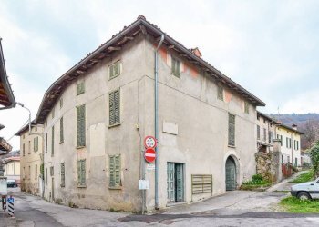 Facciata - Rustico via Cesare Cantù, 10, Santa Maria Hoè - foto 1