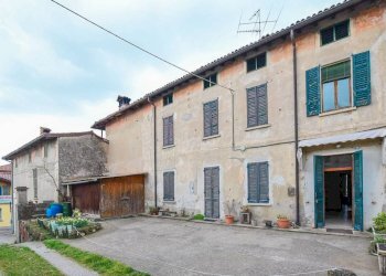 Facciata - Rustico via Cesare Cantù, 10, Santa Maria Hoè - foto 3