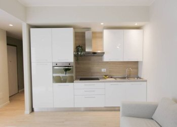 Cucina - Three-room apartment piazza Santa Maria del Suffragio, 3, Milano - photo 3