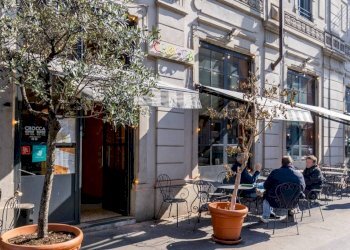 Facciata - Three-room apartment piazza Santa Maria del Suffragio, 3, Milano - photo 14