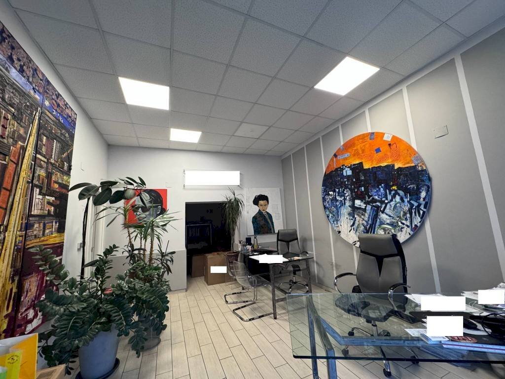 Interno non residenziale - Shop via Ferruccio Valobra, 135, Carmagnola - photo 3