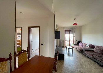 Salone - Trilocale viale Lombardia, 44, Usmate Velate - foto 8