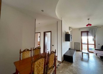 Salone - Trilocale viale Lombardia, 44, Usmate Velate - foto 9