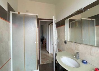 Bagno - Trilocale viale Lombardia, 44, Usmate Velate - foto 16