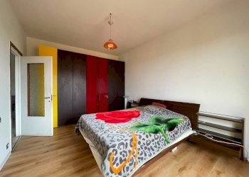 Camera da letto - Trilocale viale Lombardia, 44, Usmate Velate - foto 21