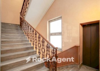 Interno palazzo - Office via di Propaganda, 27, Roma (neighborhood Centro Storico) - photo 1