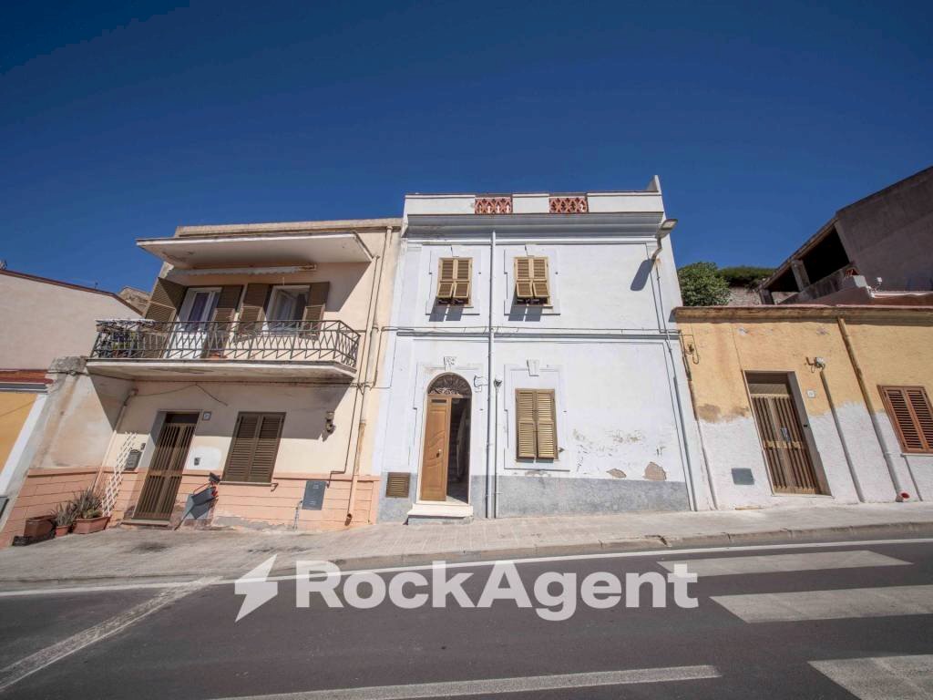 Facciata - Stabile - Palazzo via Principe Umberto, Sennori - foto 1