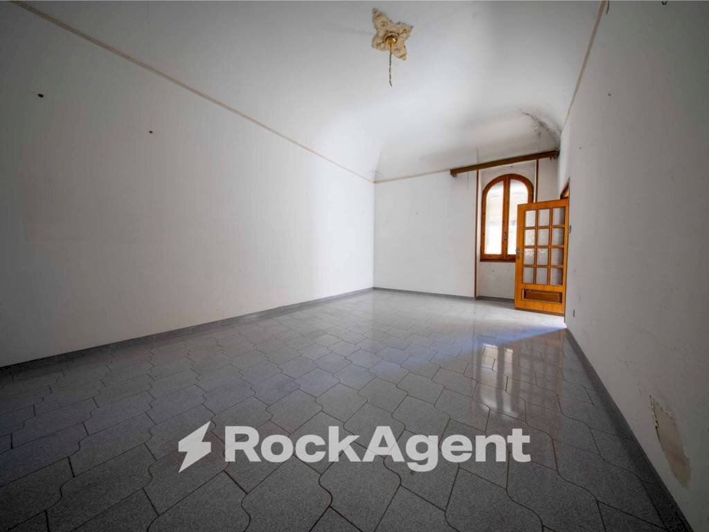 Cucina - Stabile - Palazzo via Principe Umberto, Sennori - foto 3