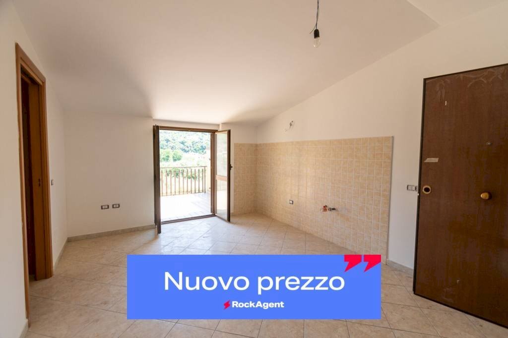 Cucina - Attico via Cavour, Nocera Terinese - foto 2