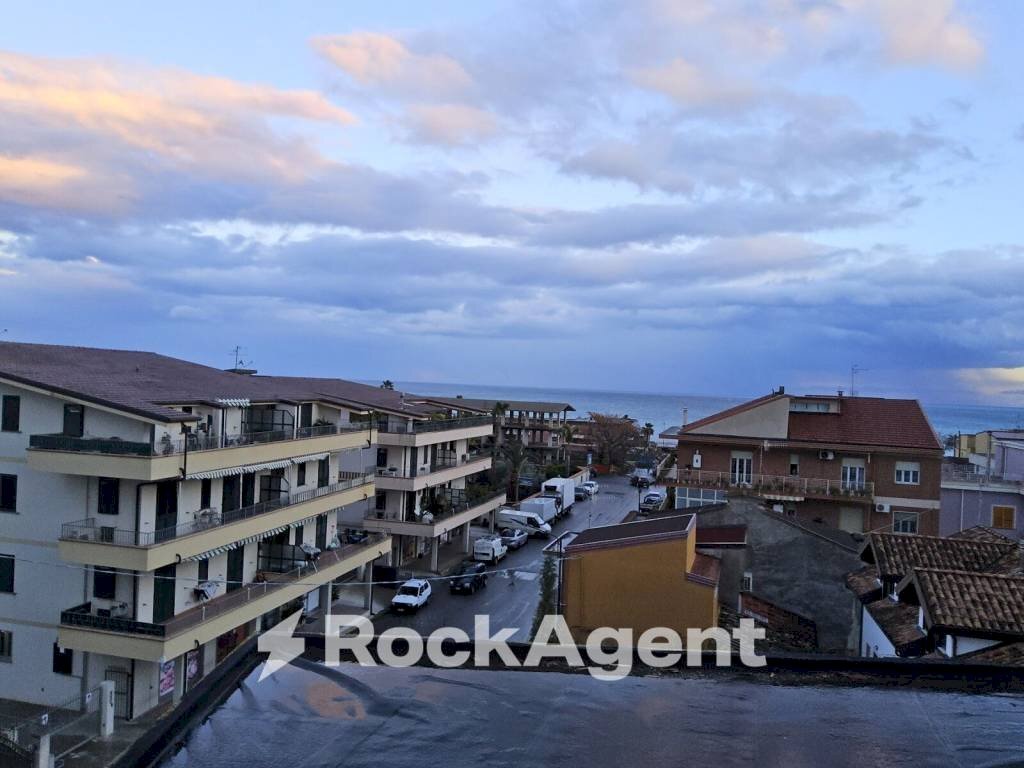 Vista - Rustico via Alessandro Manzoni, 1, Ardore - foto 2