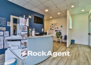 Interno non residenziale - Ufficio via Amilcare Ponchielli, 23, Bologna (zona Savena) - foto 3