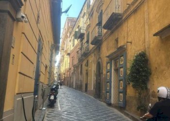 Zona - Trilocale via Principe Umberto, Procida - foto 1