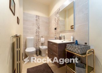 Bagno - Quadrilocale corso Vittorio Emanuele, 151, Trecastagni - foto 16