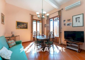 Salone - Quadrilocale corso Vittorio Emanuele, 151, Trecastagni - foto 18