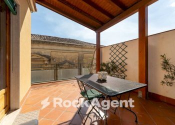 Terrazzo - Quadrilocale corso Vittorio Emanuele, 151, Trecastagni - foto 25