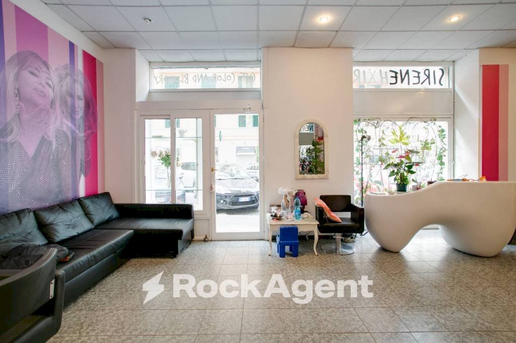 Interno non residenziale - Shop via Gabi, 11, Roma - photo 1