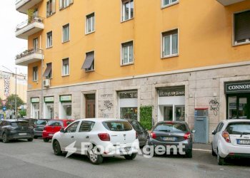 Facciata - Negozio via Gabi, 11, Roma - foto 14