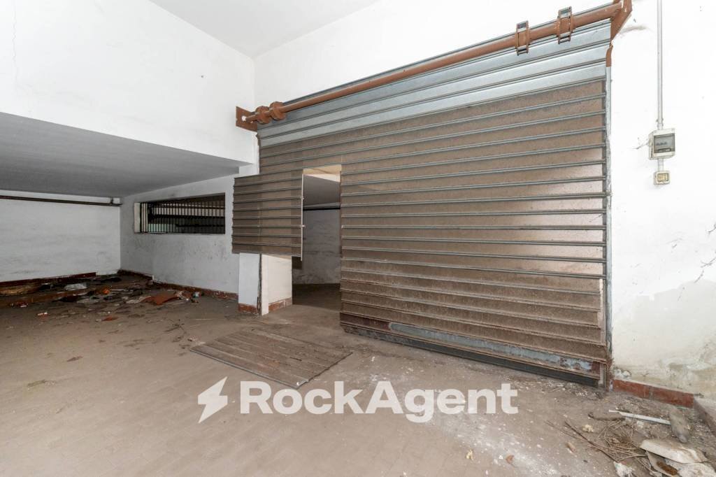 Magazzino - Garage - Autosilos - Parcheggio via Paolo Bentivoglio, 20, Catania - foto 2