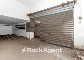 Magazzino - Garage - Autosilos - Parcheggio via Paolo Bentivoglio, 20, Catania - foto 2