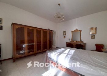 Camera da letto - Appartamento via Vallefossata, 41, Acquapendente - foto 20