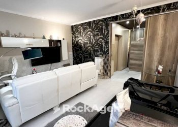 Salone - Three-room apartment via Manfredonia, 90, Foggia - photo 9