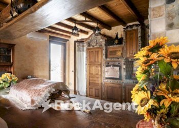 Salone - Villa via Matteotti, 20, Sartirana Lomellina - foto 9