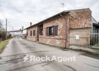 Facciata - Villa via Matteotti, 20, Sartirana Lomellina - foto 28