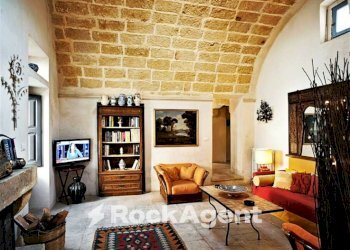 Salone - Hotel via Congregazione, 23, Spongano - foto 6