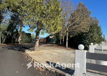 Giardino - Shed via Valle Sbraccia, 36, Cappelle sul Tavo - photo 1