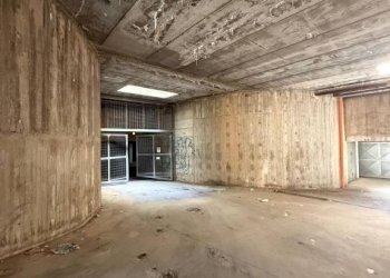 Magazzino - Garage - Autosilos - Parcheggio via Ciriaco Carru, Sassari - foto 9