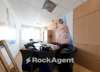 Interno non residenziale - Ufficio via Francesco Rolla, 13, Genova (zona Sampierdarena) - foto 4