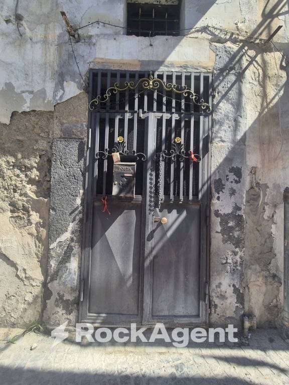 Ingresso - Shop via Barbazzano, 76, Pagani - photo 1