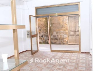 Ingresso - Laboratorio via Settevanelle, 5, Mazara del Vallo - foto 1